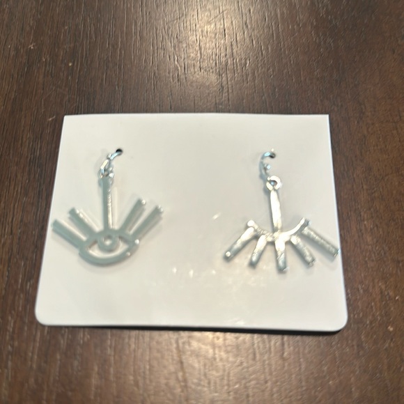 Duo Earrings - Picture 2 of 5